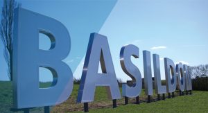 ||||||man monitoring screens with cctv|basildon-billericay-wickford- cctv|basildon-billericay-wickford- cctv